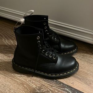 Dr. Marten Boots